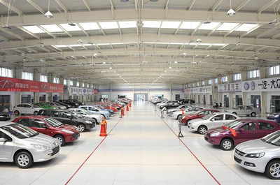 汽车超市崛起 4S店购车模式面临挑战